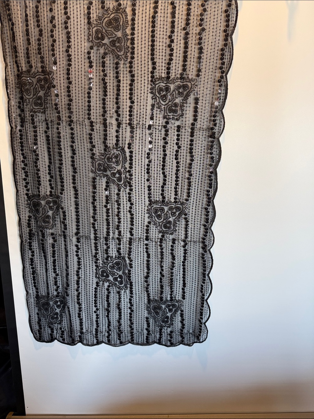 Joan Rivers Black sequin Lace Women's Elegant Sheer Overlay ~6' long